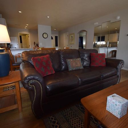 Grant'S Condo In The Greens Branson Exteriör bild